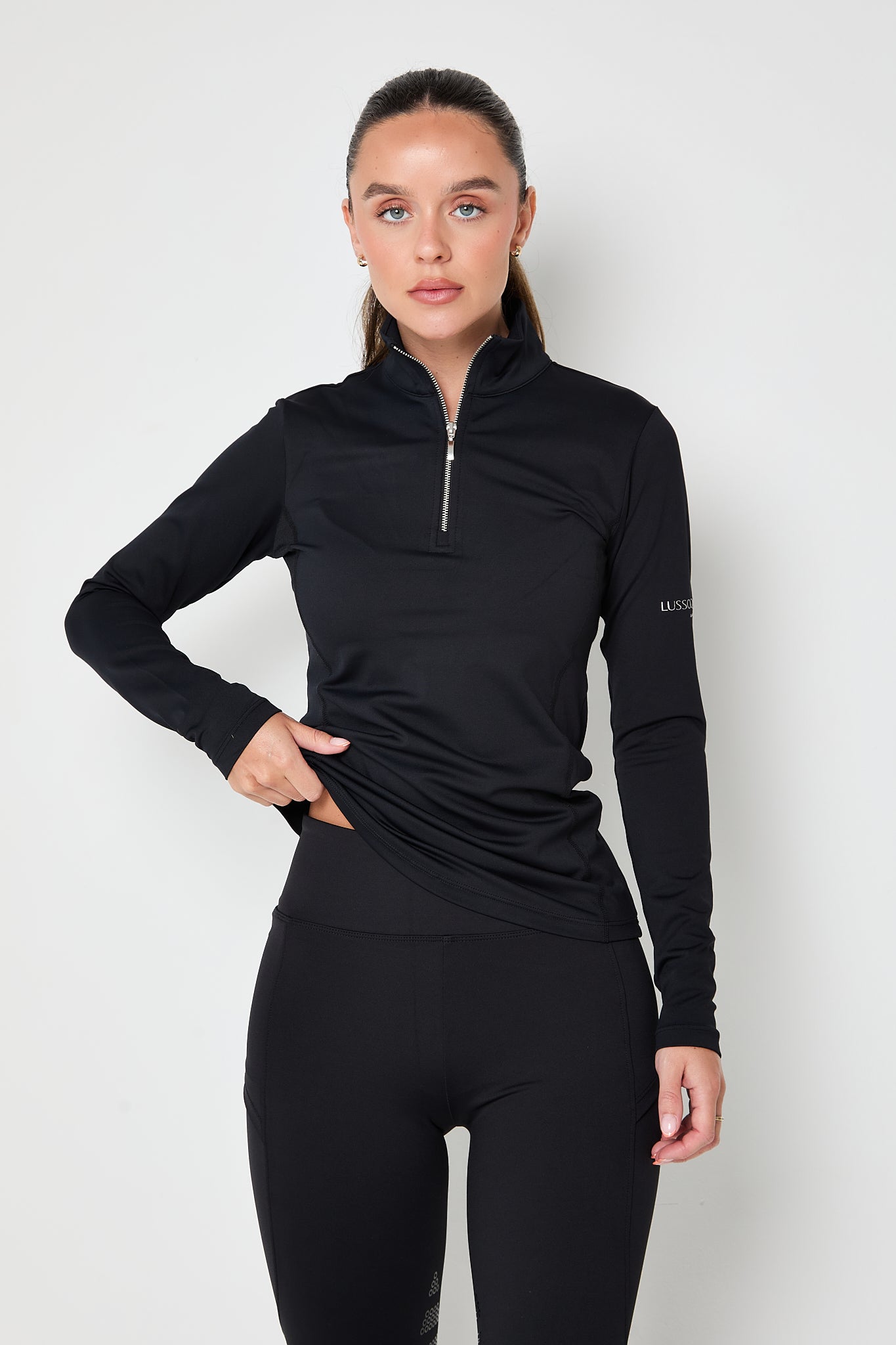 Signature Base Layer Onyx